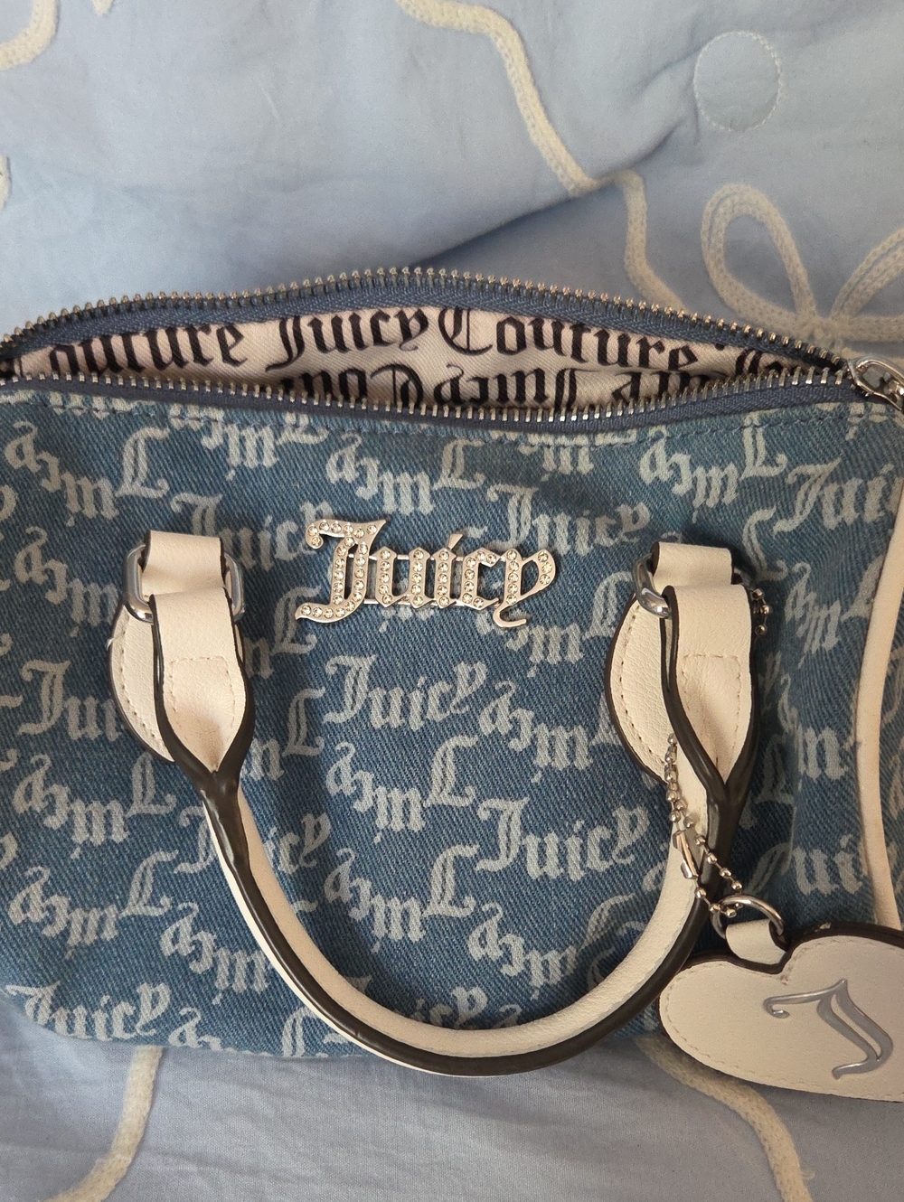 Juicy Couture Crossbody Bag And Juicy Couture Berry Sweet Card Wallet Dusty Blue - Picture 2 of 5